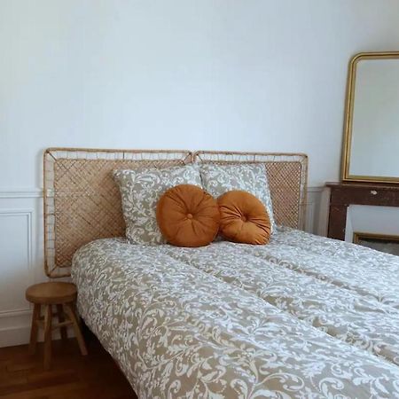 Charmant Appartement Cosy A Сюрен Экстерьер фото