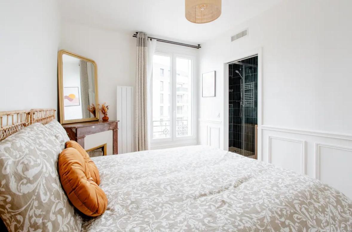 Charmant Appartement Cosy A Сюрен Экстерьер фото