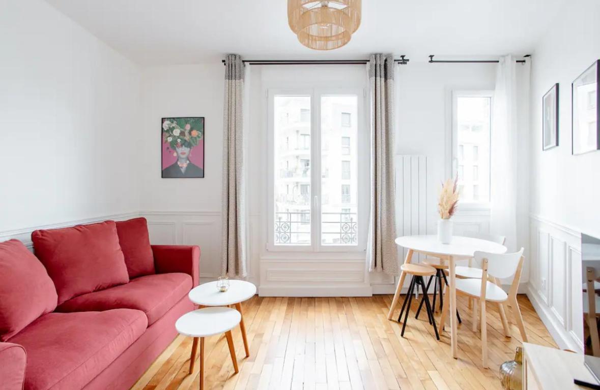 Charmant Appartement Cosy A Сюрен Экстерьер фото